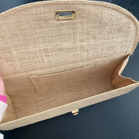 1960s Raffia Clutch - Picture 8 of 8